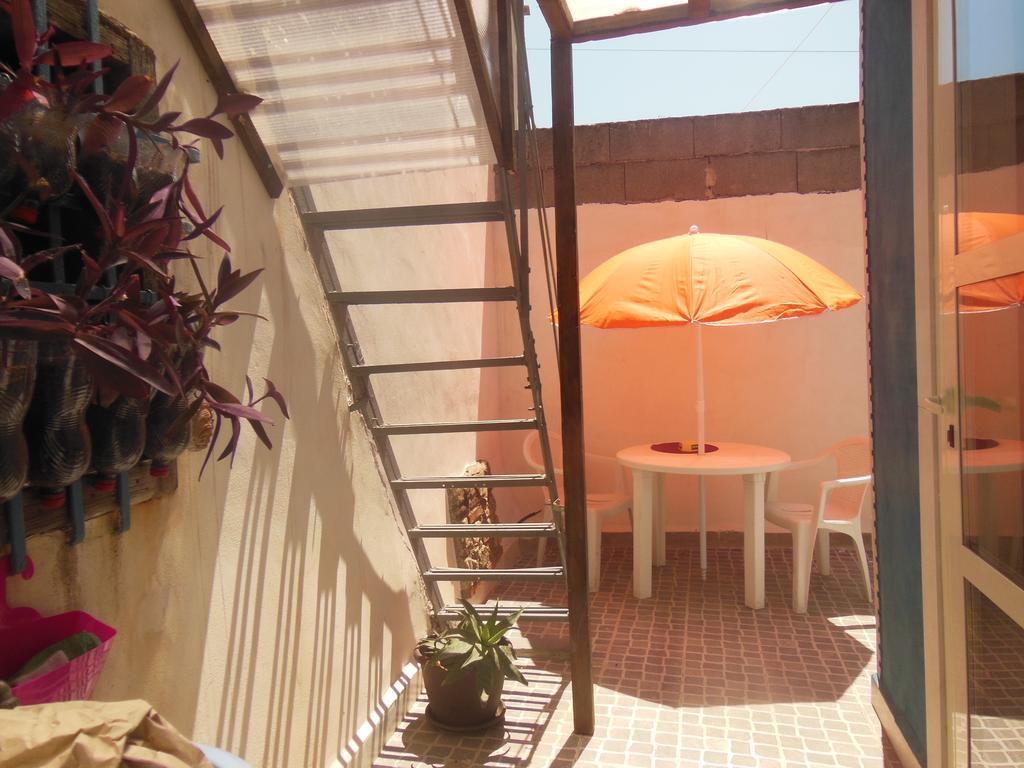 Apartament Il Pozzo Di Santa Teresa Katania Pokój zdjęcie